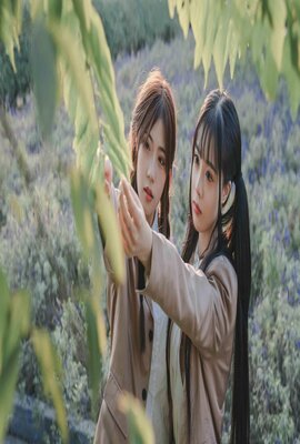 少女们向荒野进发
