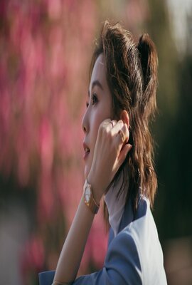 花痴的潜水员/丁字裤的节日