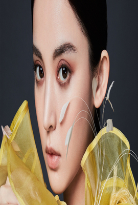 女爱人/布卢明顿