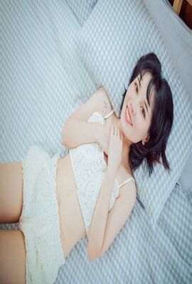 八月高粱红
